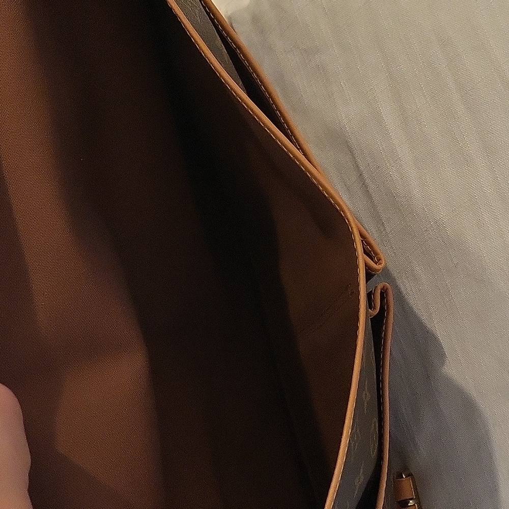 Louis Vuitton Chasse Sac Hunting Bag - Picture 11 of 13